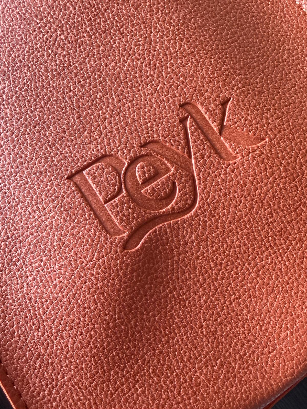 Peyk Arak branded leather bottle bag with logo